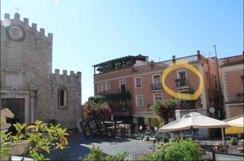 Duomo Square Apartment Taormina Eksteriør bilde